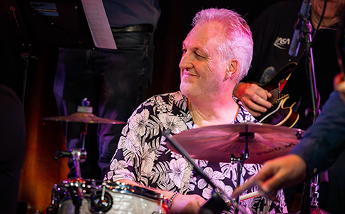 Hard Days Night Bigband featuring Groove Galaxy